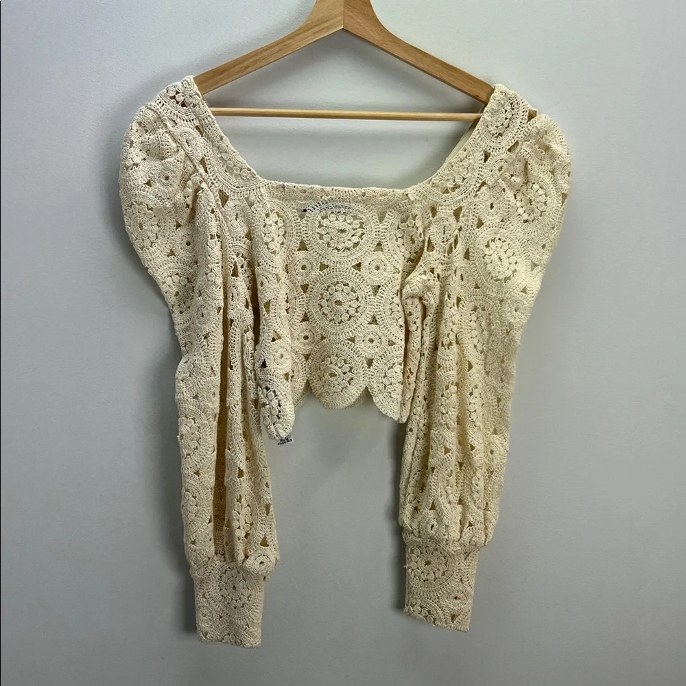Zara Crochet Lace Crop Top Cream Cropped Womens Medium Victorian Cottagecore